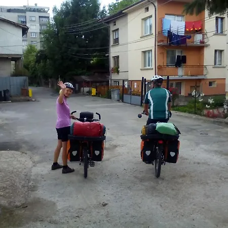 Aleks 2* Samokov