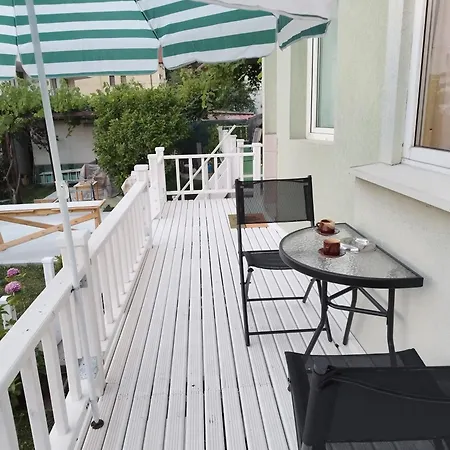 Aleks Guest house 2*